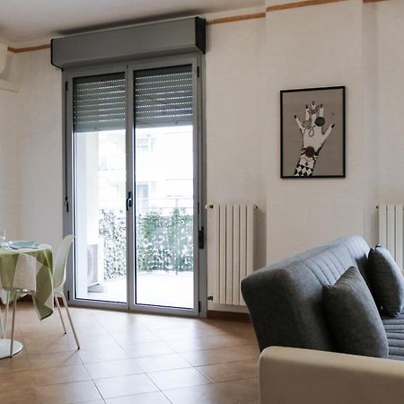Appartamento Urban Balcony Hideaway - 3 People Milano Esterno foto