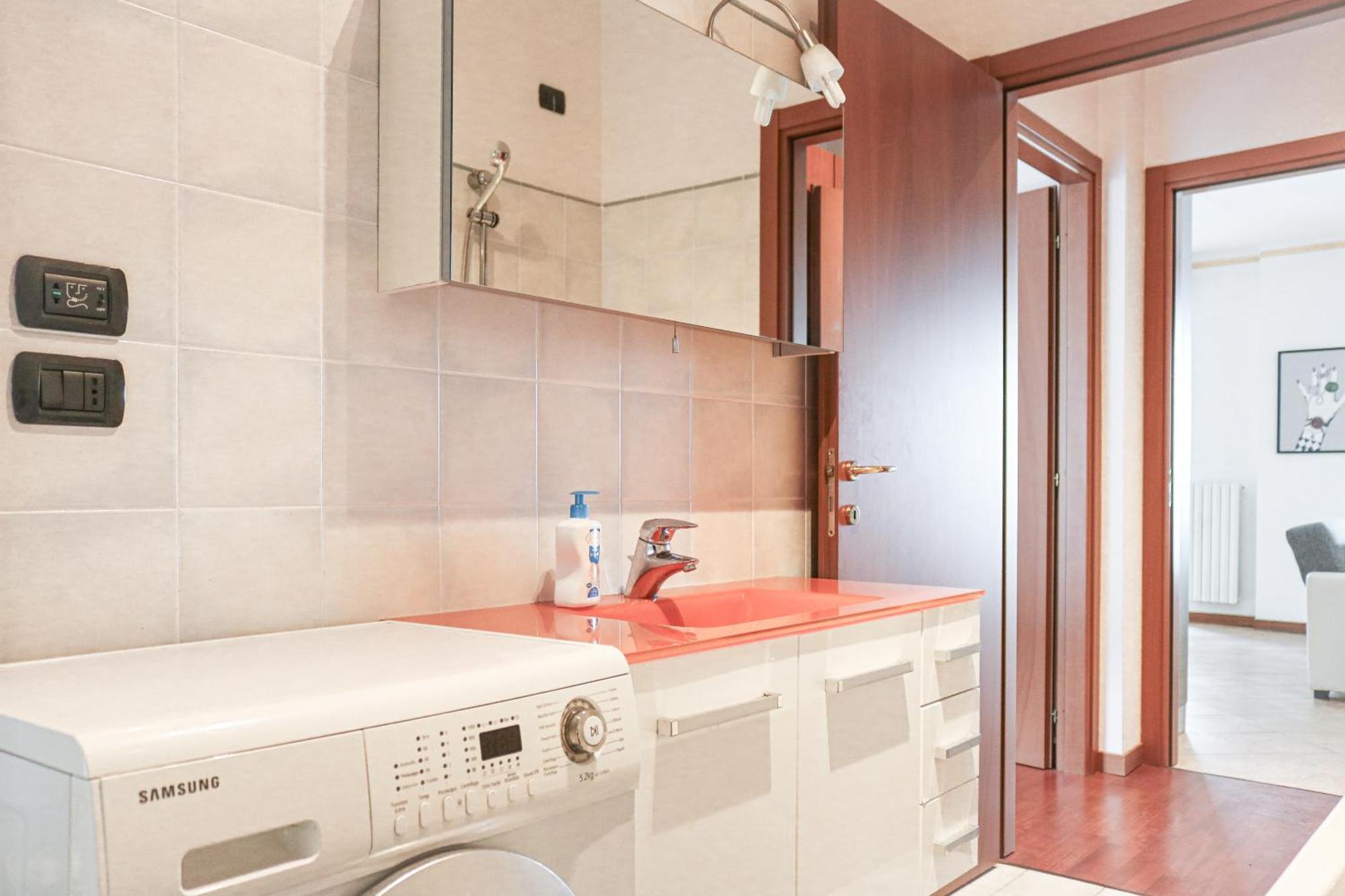Appartamento Urban Balcony Hideaway - 3 People Milano Esterno foto
