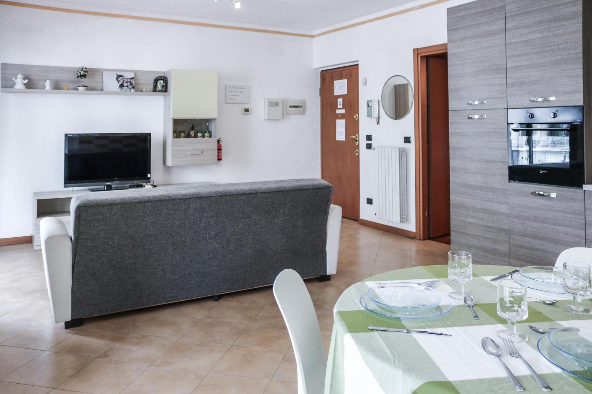 Appartamento Urban Balcony Hideaway - 3 People Milano Esterno foto